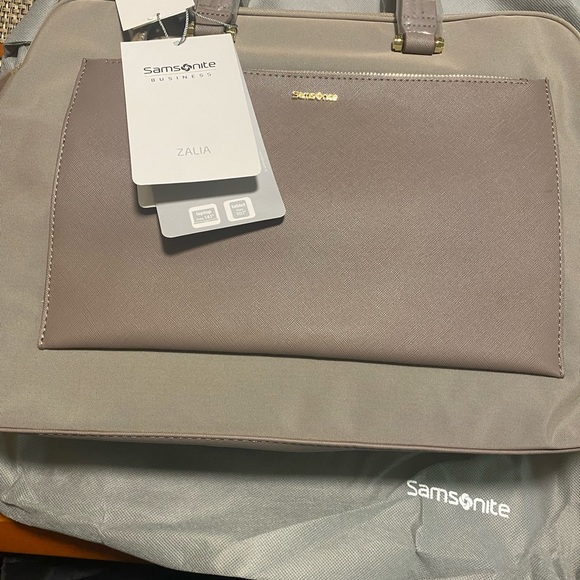 Samsonite Zalia Organized Bail Handle 14.1" Laptop/Tablet Holder - Picture 2 of 7